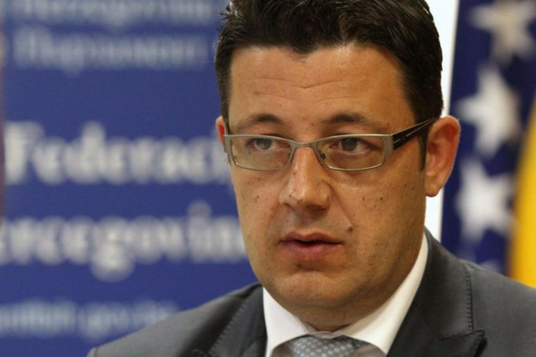 Čampara za FR: Krajnje je vrijeme da se ovaj čovjek zaustavi